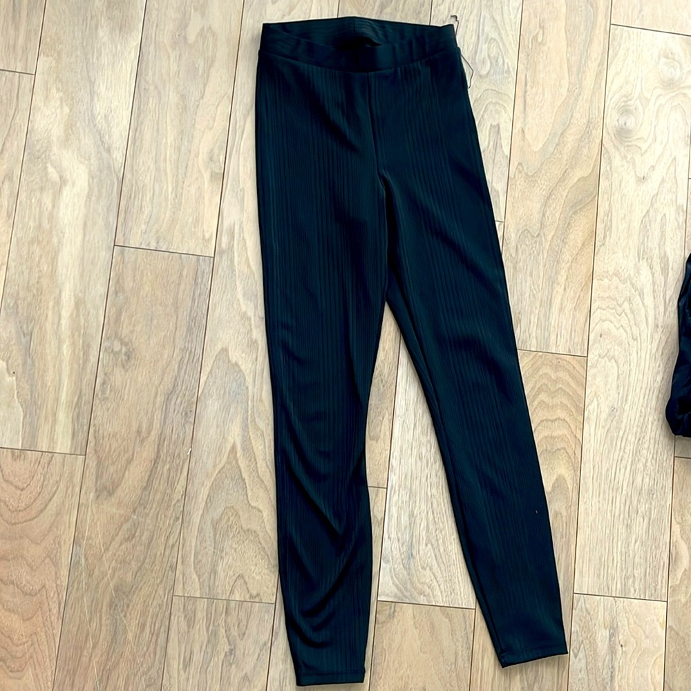 alo black leggings